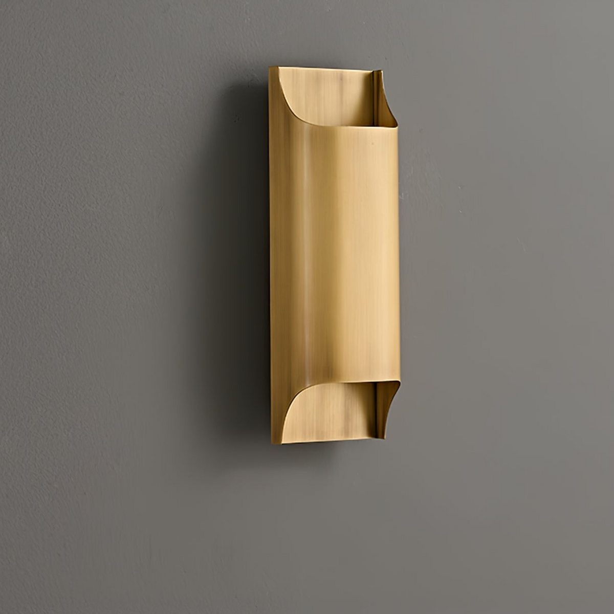 Penny | Brass Wall Lamp
