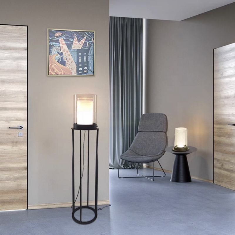 Sort Moderne LED Cylinderlampe | Indendørs Belysning i Metal og Keramik | Perfekt til Stue, Soveværelse og Spisestue | Højdejusterbar