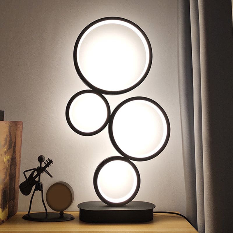 NinaLight | Moderne Hvid Lampe | 52 cm Højde | 30 cm Skærm | E27 Sokkel | 60W Max | Holdbart Metallisk Design | Perfekt til Opholdsstue og Kontor