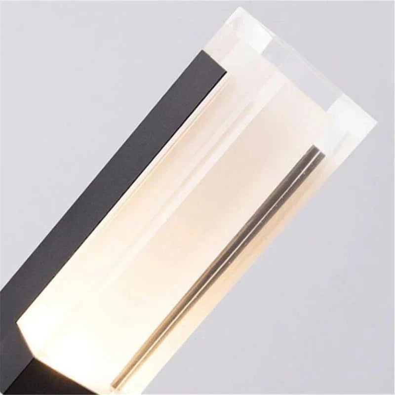 LuxeLight | Udendørs LED Lys | Slank Moderne Design | Aluminium Konstruktion | Vandtæt | Nem Installation | Fås i Flere Størrelser