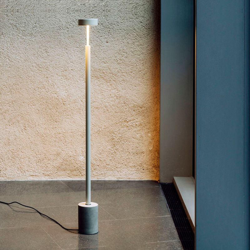 Klassisk Gulvlys | Justerbar | Sort/Hvid/Grå | LED Lys | Metal og Akryl Materiale | Moderne Design | Perfekt til Stue, Soveværelse eller