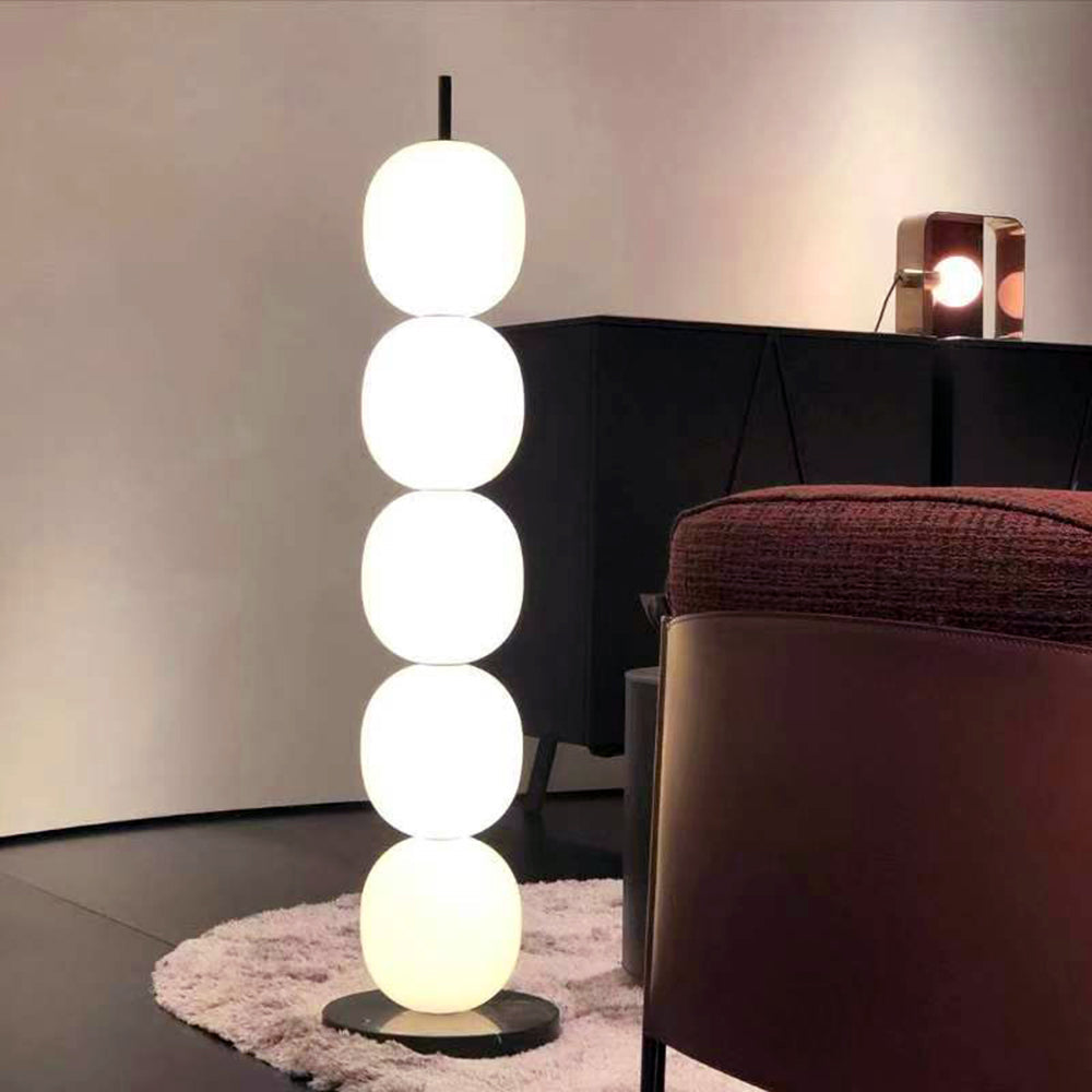 Larento LED | Gulvstående lampe | Moderne Design | Energi Effektiv | Materialer af Høj Kvalitet | Nem Montering | Stue | Kontor | Soveværelse
