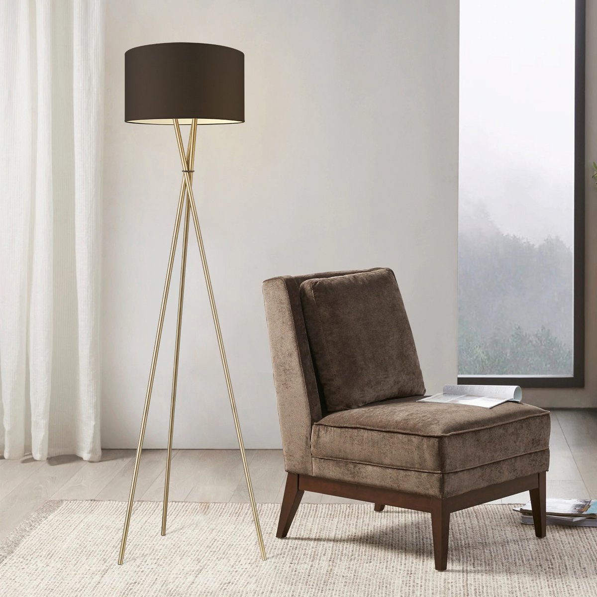 Messingstativ | Chokoladefarvet stofskærm | 166 cm høj lampe | E27 LED kompatibel | Modernistisk design | Home Sweet