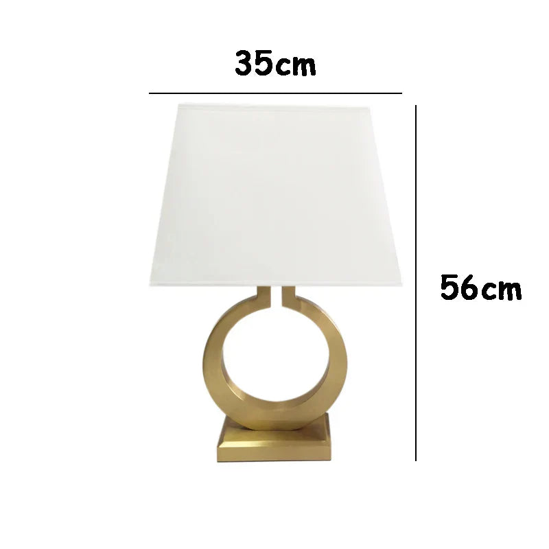 EliteShine | Moderne luksuslampe | Villa-inspireret | Guldaccenter | 56 cm høj | E27 | Jern & stof | Raffineret