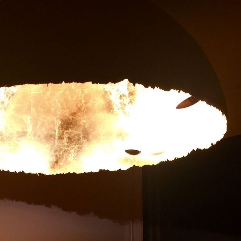 Moderne gulvlampe | Unikt design | Valerina | Sfærisk skærm | Slank base | Stue | Soveværelse | Kontor | Stilfuld accent | Minimalistisk stil