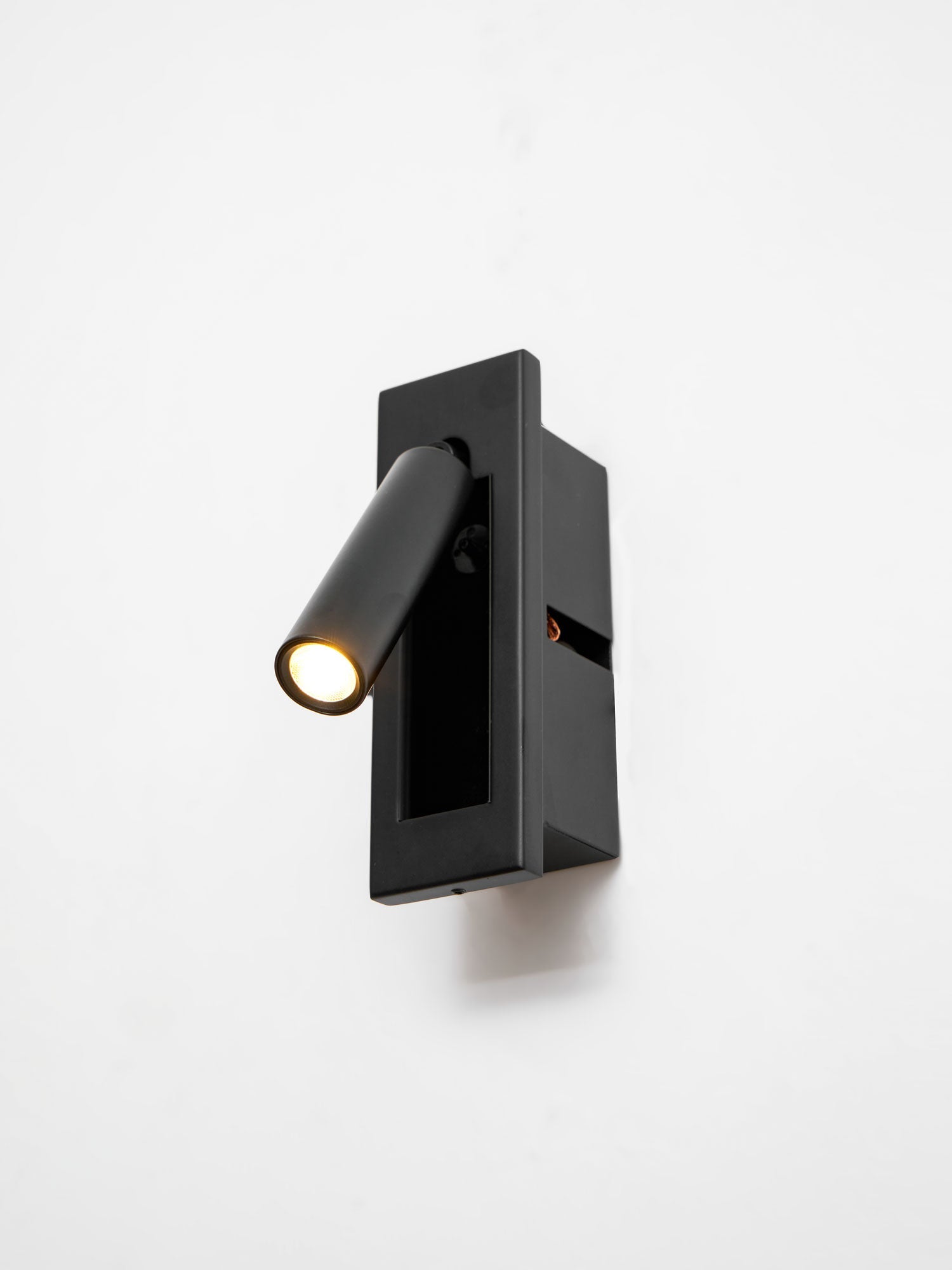Vera | Sconce