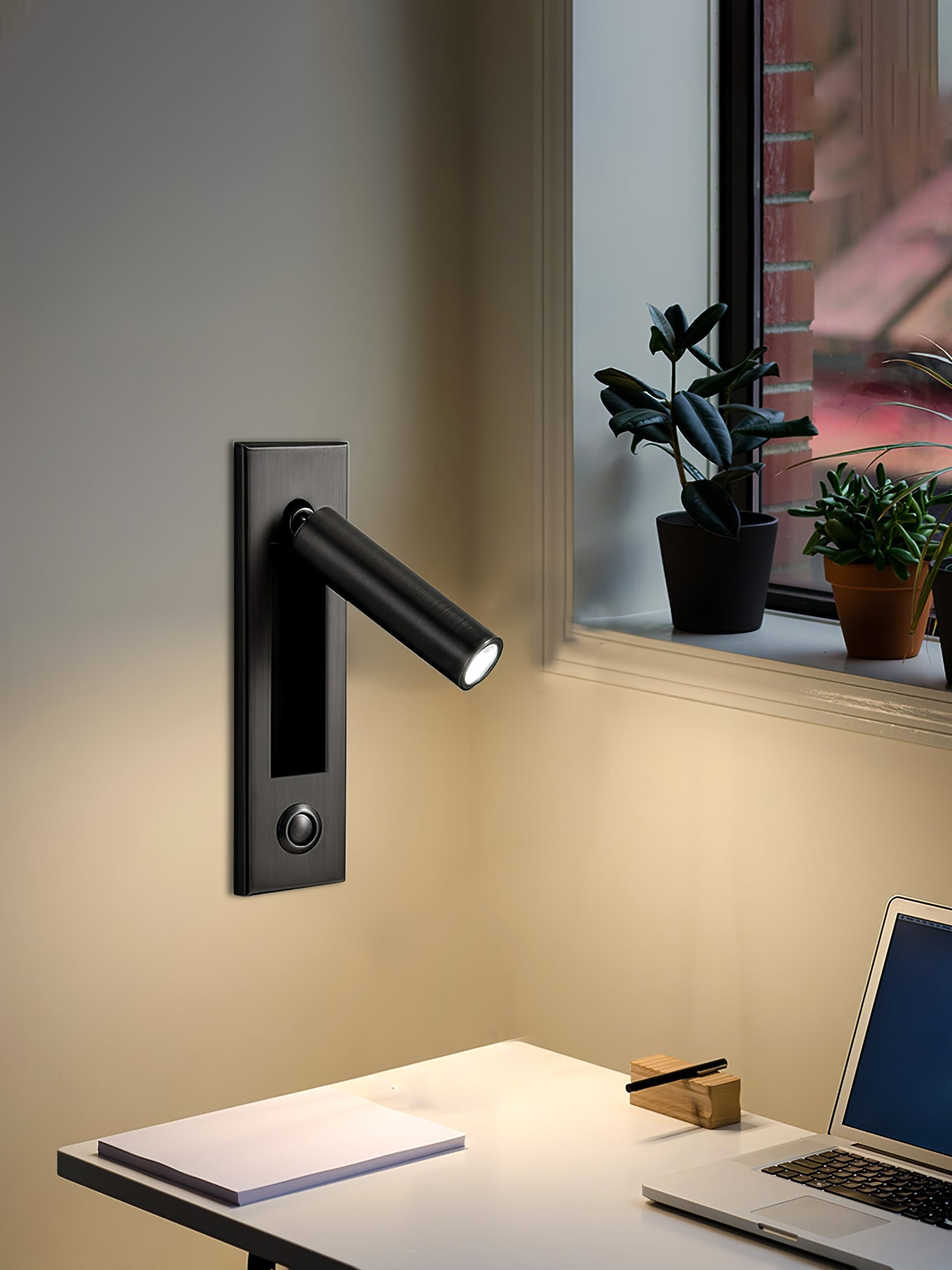 Vera | Sconce