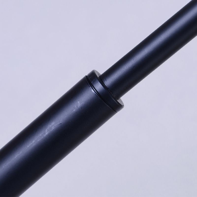 Lenivelle stilren gulvlampe | Moderne design | Robust base | Ideel til stue eller spisestue | Effektiv belysning | Holdbar konstruktion | Atmosfærisk