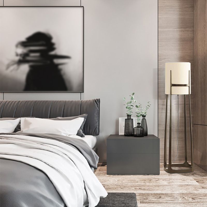 Zanethia | Moderne gulvlampe | Stilfuldt design | Høj kvalitet | Minimalistisk belysning | Elegant åbent ramme | Let installation | Velegnet til