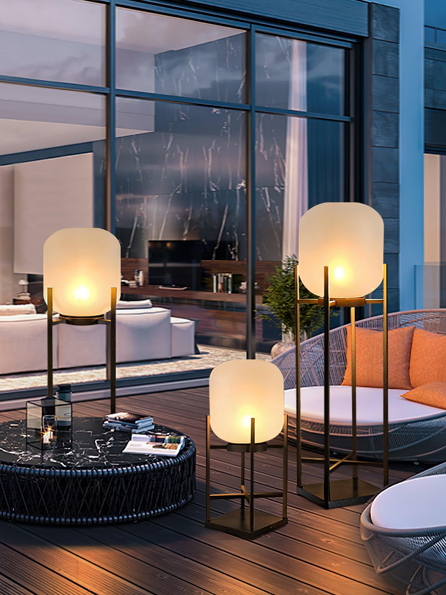 Robust udendørs LED-lampe | Rustfrit stål | IP65 vandtæt | Moderne design | Til have og terrasse | Kablet eller solcelledrevet | Holdbar kvalitet