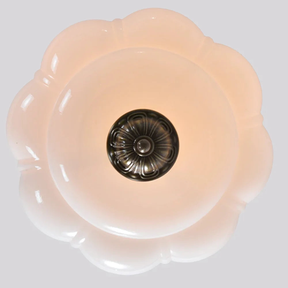 Liora Vintage | Eloise Pendel Lampe | Mælkeglas | Loftslys Design | Hjem & Indretning | Retro