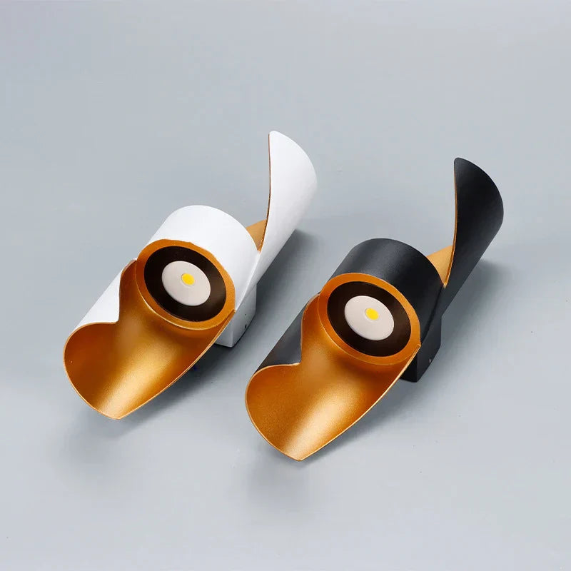 Moderne Vejrbestandig LED Udendørslampe | Energibesparende Havelampe i Aluminium | Stilfuld Udendørs Belysning til Have og Terrasse | 85x280mm