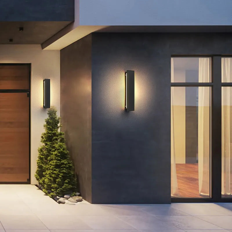 LumaShine fra Luminoir | Udendørs belysning | Elegant moderne design | Vejrbestandig lampe | Aluminium | LED teknologi | IP65-certificeret | Op til