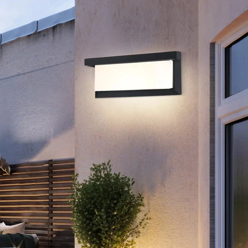 AquaLuxe LED | Udendørs Væglampe | Vandtæt | Holdbart Aluminium | Modern Design | Energi-effektiv Belysning | Til Have og Terrasse | 12W