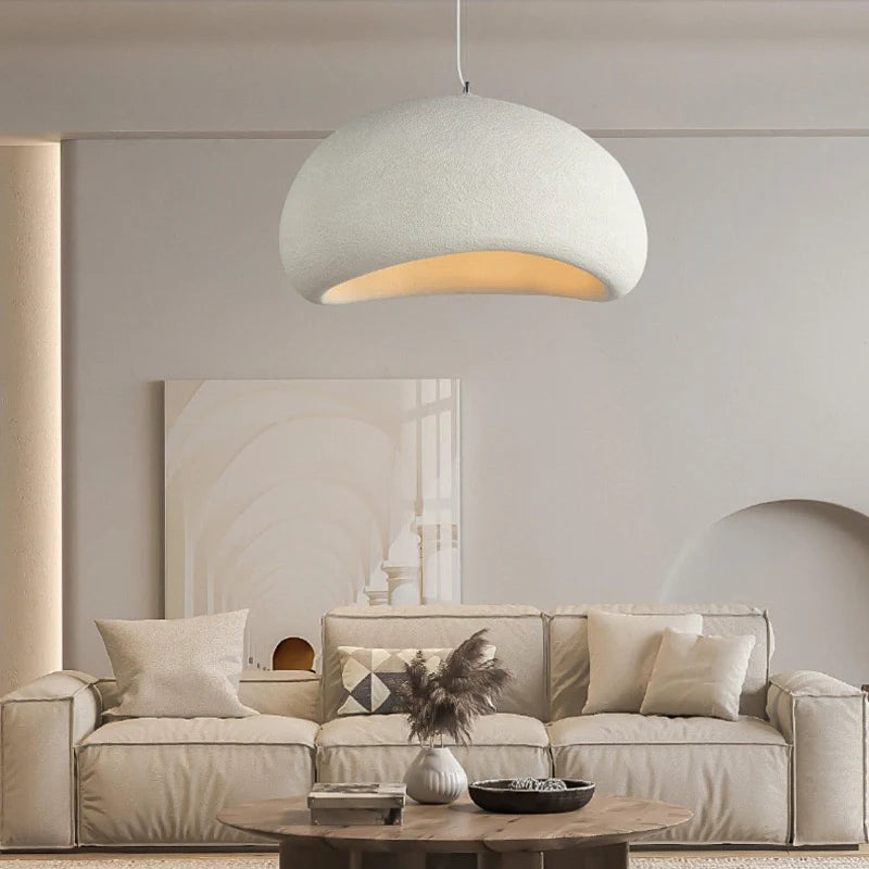 Serenith Pendel Lampe | Wabi-Sabi Design | Harpiks & Polystyren | Domeformet | Hvid & Grå | E27 Fatning | Max 40W | Blødt Lys | Æstetisk Appeal | Til