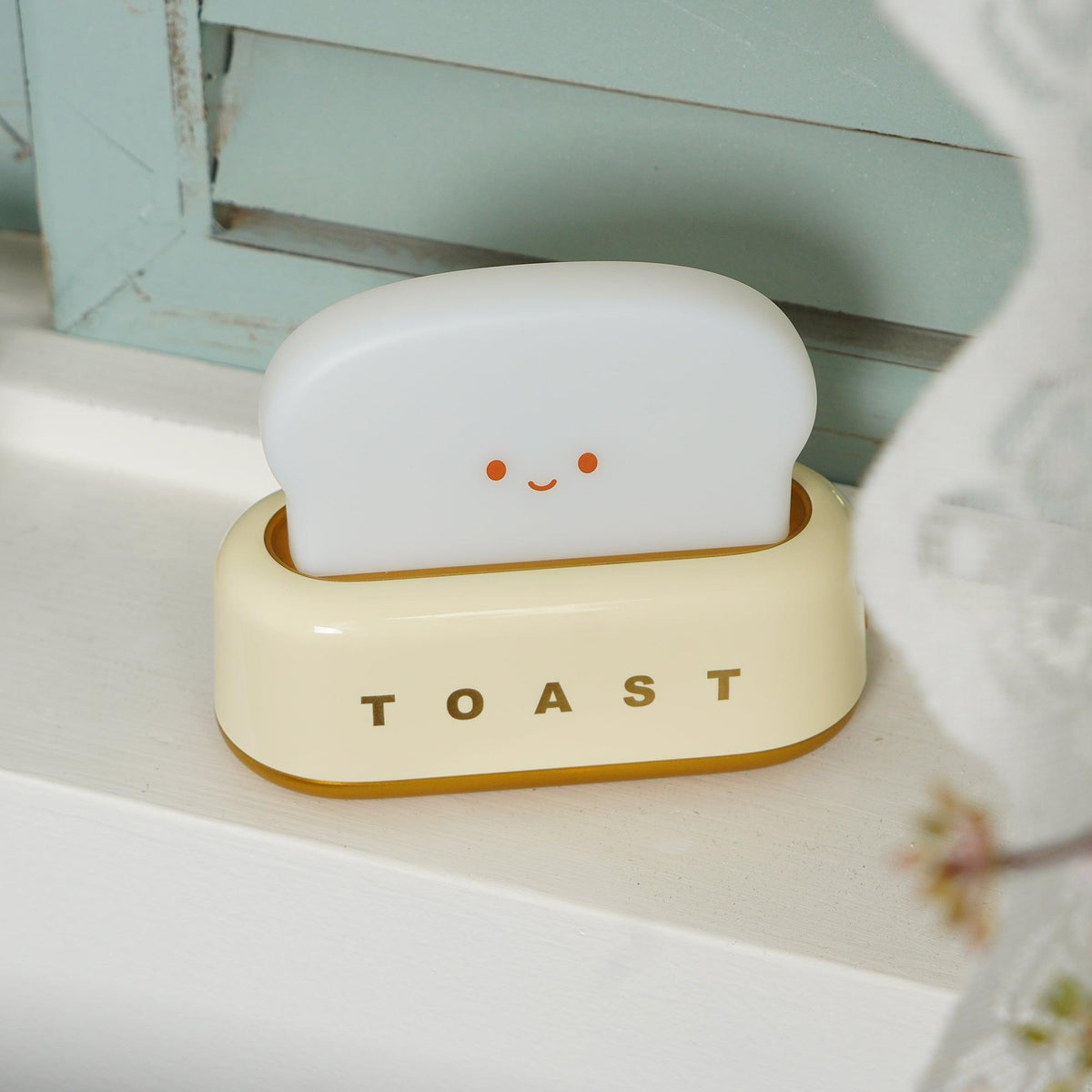 Laura | Table Lamp
