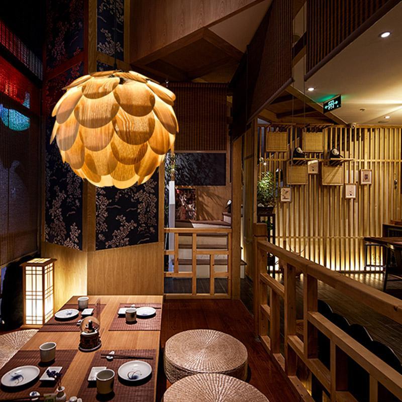 Olivia hængende lampe | Ananasformet | Træ | Rustik design | 38 cm diameter | Justerbar kabellængde | LED kompatibel | Asketræ | 110V | Modernistisk