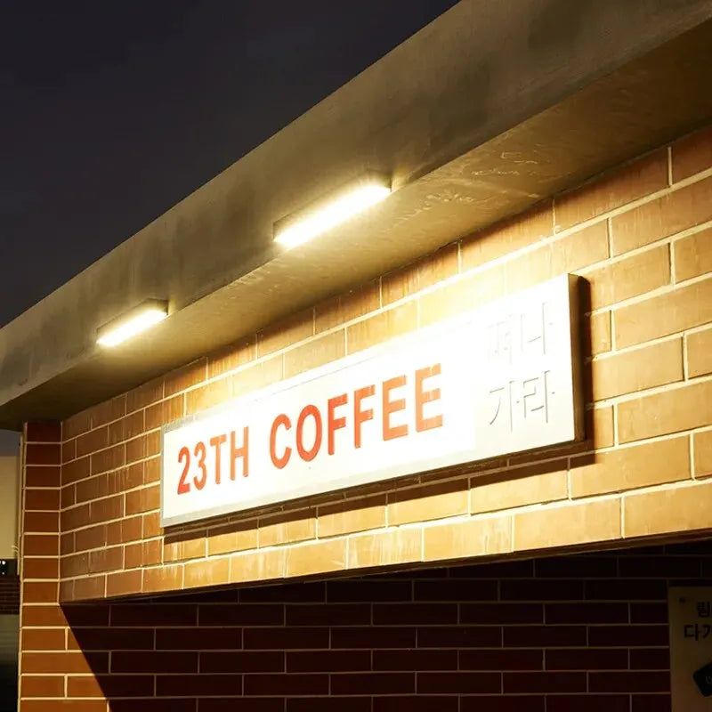 LED Udendørs Solcellelampe | Vandtæt | Effektiv Energibesparelse | Velegnet til Have | Størrelse 30x300mm | EcoGlow Design | ABS Materiale | 5V 2W