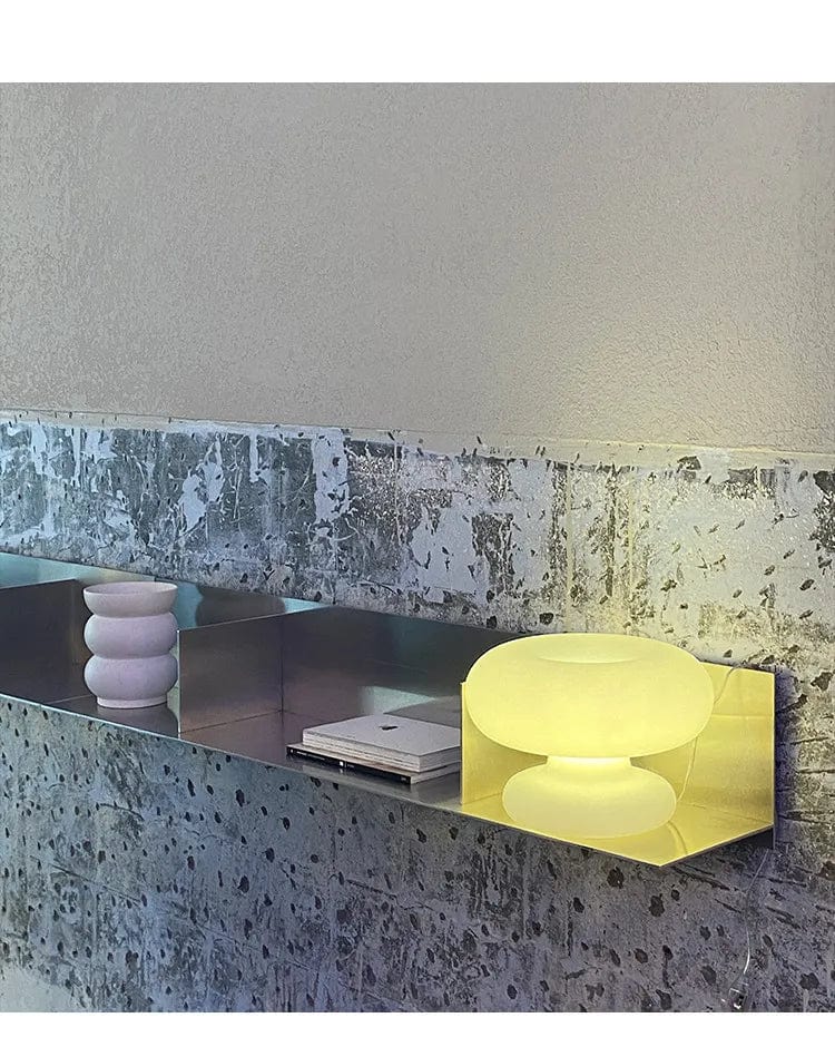 Svampet Maki Lampe | Hvid | LED Belysning | Unik Design | 25 cm x 35 cm | Plast & Metal | Netstrøm | Perfekt til Stue eller