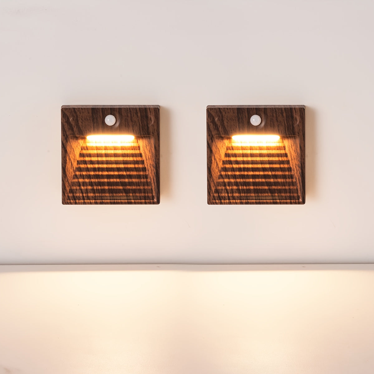Celestine | LED Wall Lamp