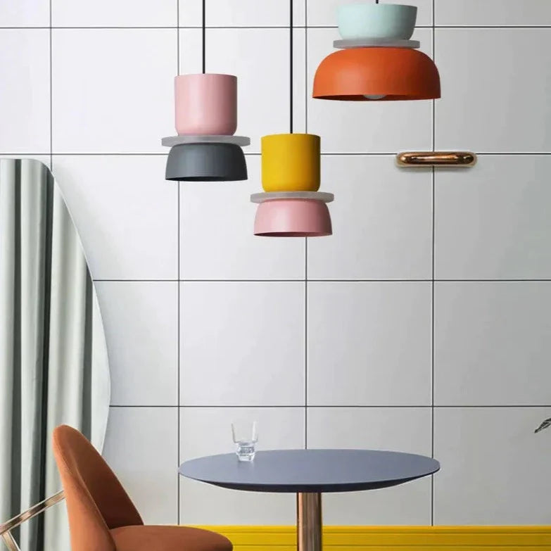 Nordisk Hængelampe | Macaron Stil | Moderne Design | Platinbelagt Jern | Akrylskærm | LED Lyskilde | Stilfuld Loftsbelysning | Elegance til Stue