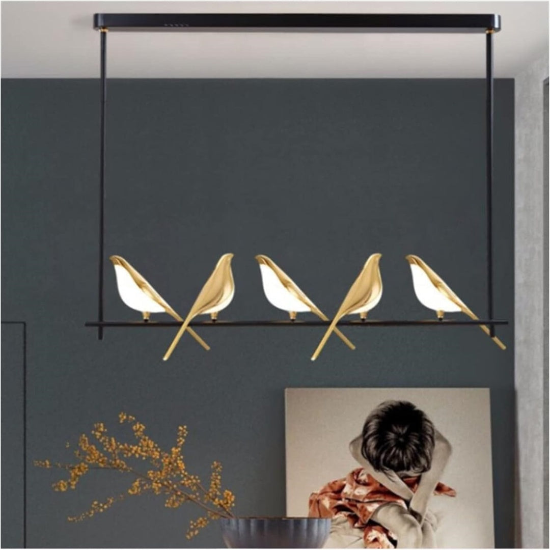 Hængelampe | Creative Birds LED Guirlande | Fuglemotiv | Justerbar længde | Guld | 30cm - 121cm Diameter | Metal + Akryl | Indbygget LED | Spisestue,