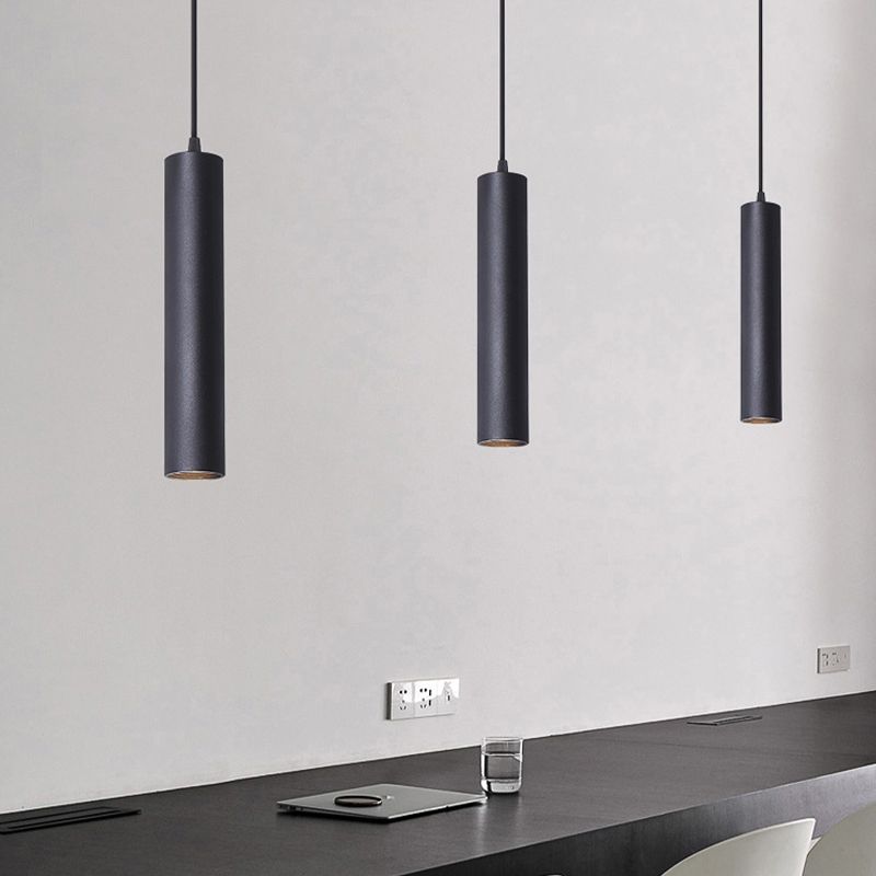 Holly | Black Pendant