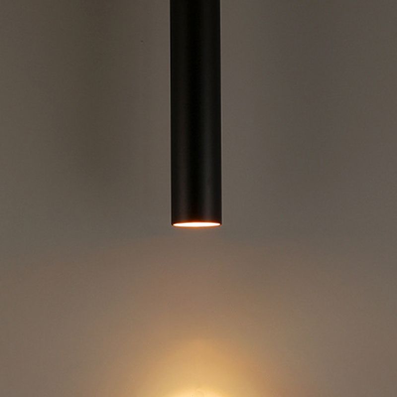 Holly | Black Pendant