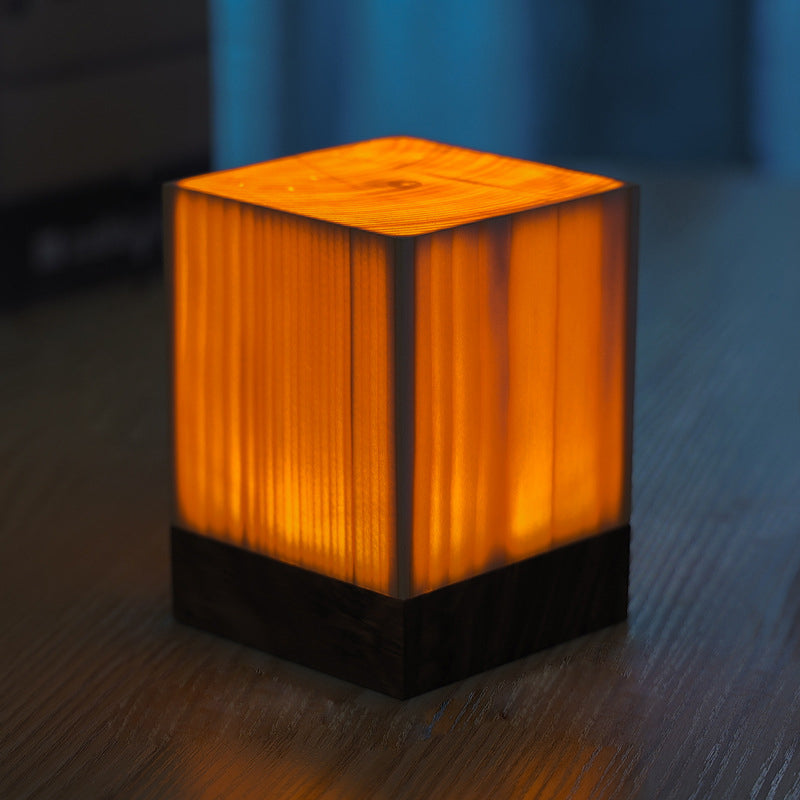 LumiWood | Trådløs LED Lampe | Berøringstyret | Indbygget Batteri | Trælook | Moderne Design | Justerbar Lysstyrke | 25 cm