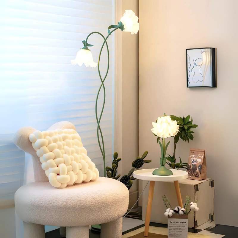 Valvento | Elegant Indendørs Belysning | Blomstermotiver | Høj Kvalitet | Romantisk Design | Stue & Soveværelse | Stemningsbelysning | Moderne