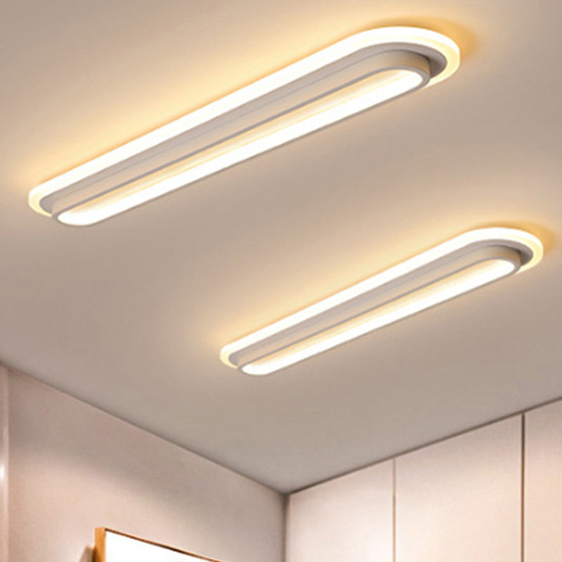Oval LED Belysning | Moderne Loftlampe | Sort/Hvid Metal | Akryldiffusor | Energibesparende | Justerbar Lysstyrke | Stilfuld
