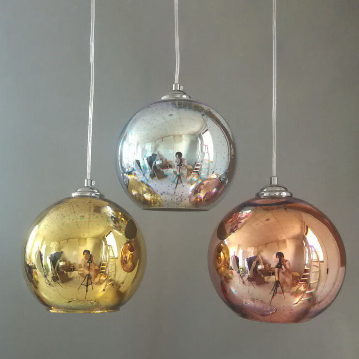 Flerfarvet 3D Glas Pendellampe | Skaber Firework-lignende Effekt | 1 Lyskilde | Moderne Indretning | Høj Kvalitet Glas og Metal | E27