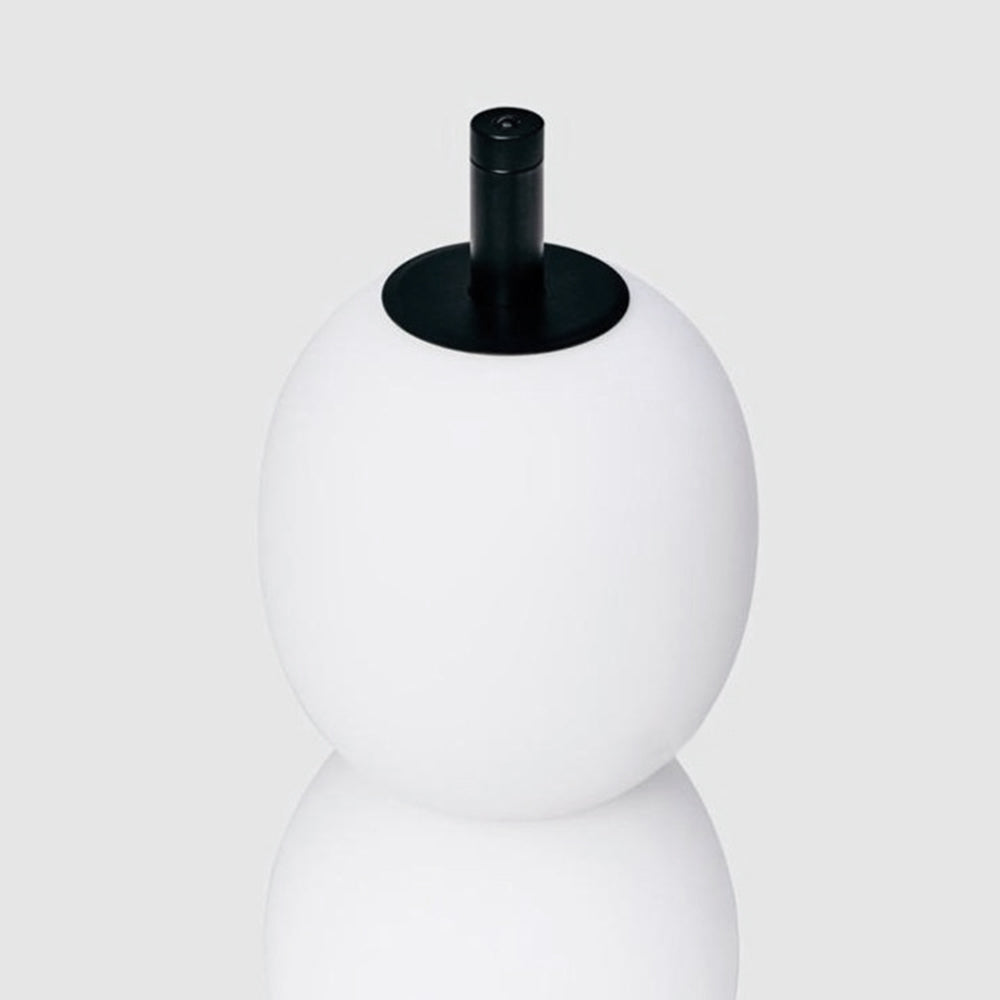 Larento LED | Gulvstående lampe | Moderne Design | Energi Effektiv | Materialer af Høj Kvalitet | Nem Montering | Stue | Kontor | Soveværelse