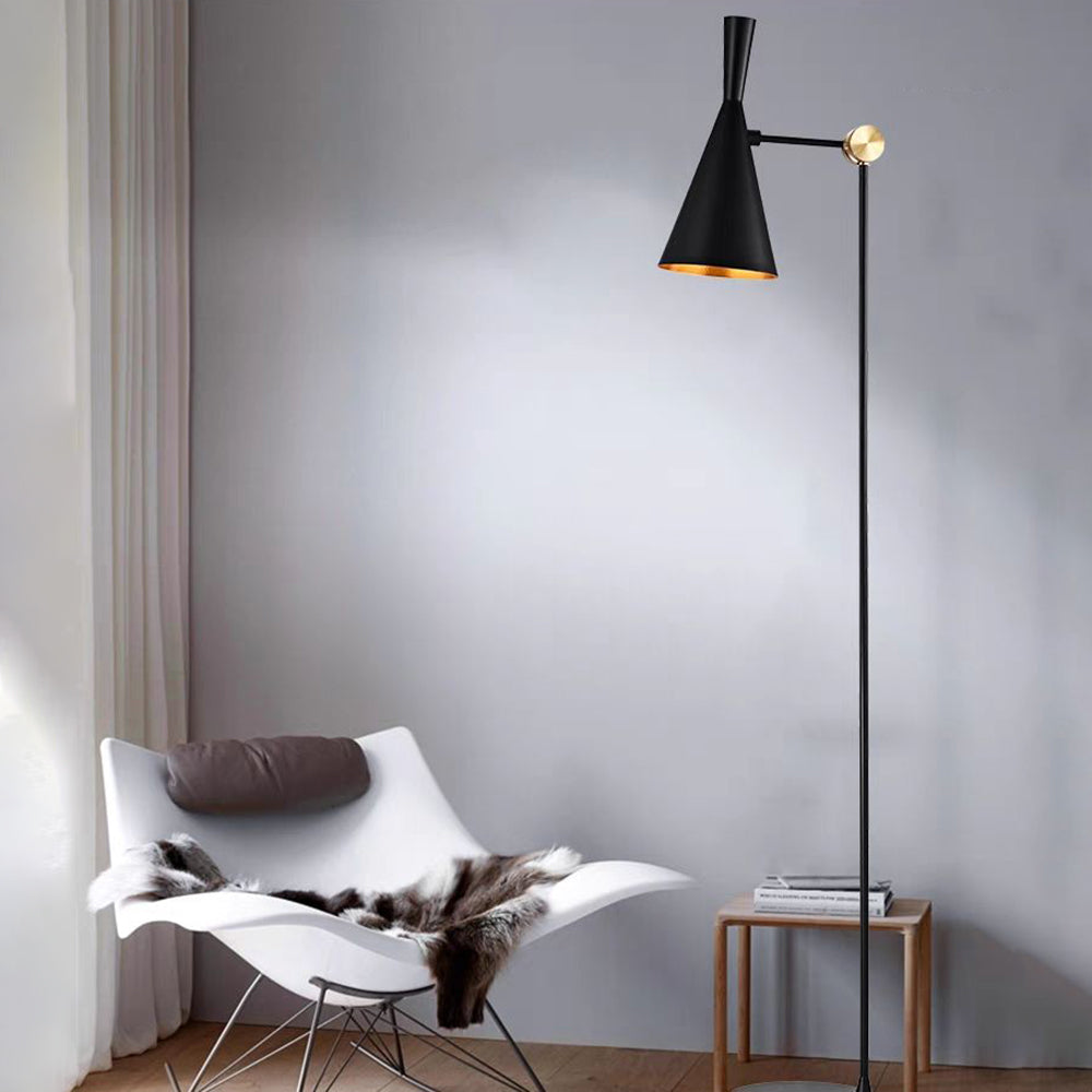 Dorviana gulvlampe | Moderne design | Justerbart lampehoved | Robust stel | Minimalistisk stil | Høj kvalitet | Perfekt til stue eller