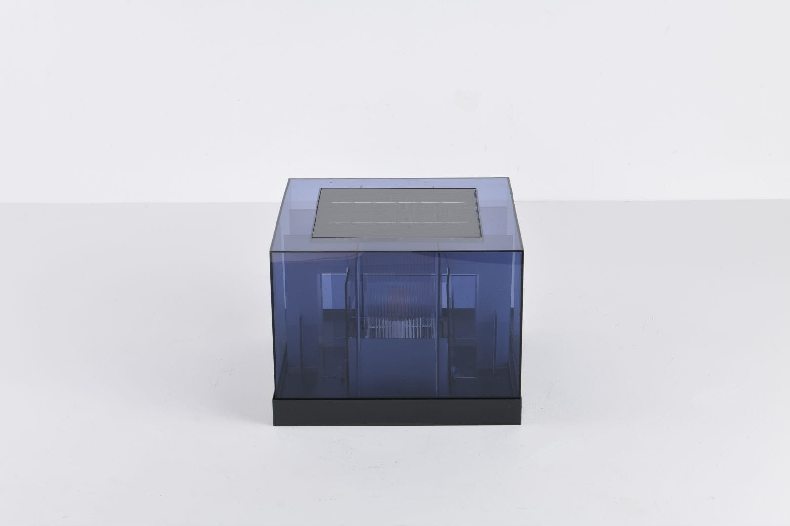 Cubex Gleam | Udendørs Solcellelampe | Elegant Design | Sort | Slidstærk og Energiøkonomisk | 20x20x25 cm | Automatik til