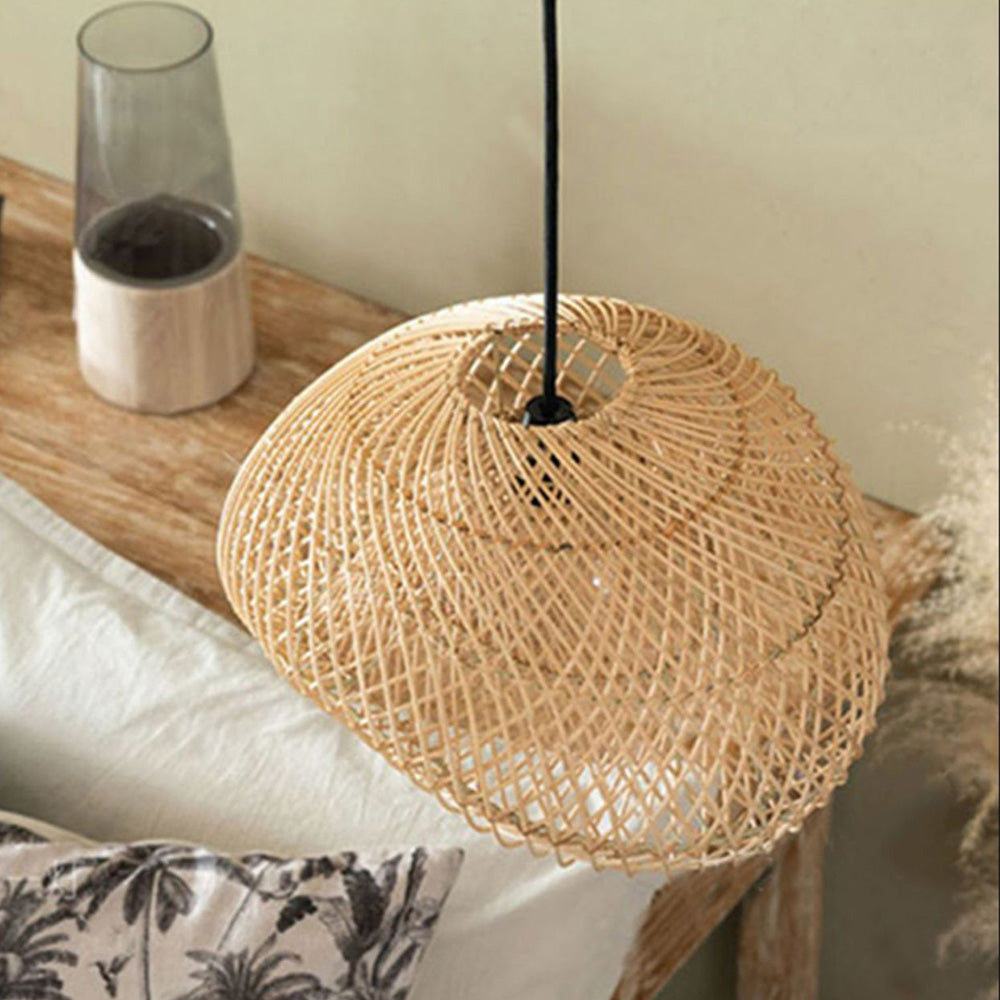 Bauhaus-inspireret loftlampe | Håndlavet skyformet design | Rattan & Jern | Elegant belysning til moderne hjem | E27 fatning | Høj kvalitet detaljer