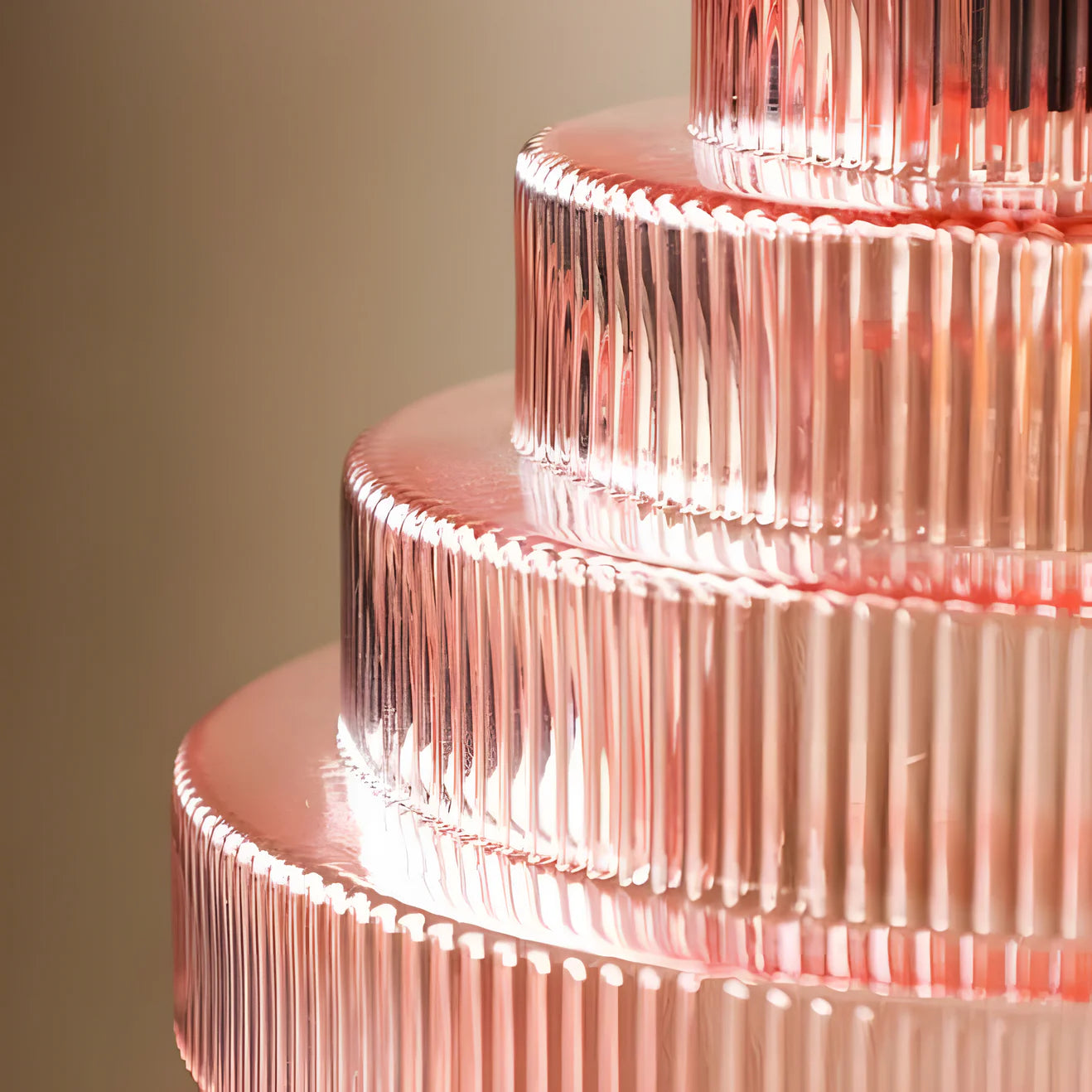 Clarity Loftlampe | Antik Messingflaske | Stribet Glas | Moderne Hængelampe | Køkken & Spisestue