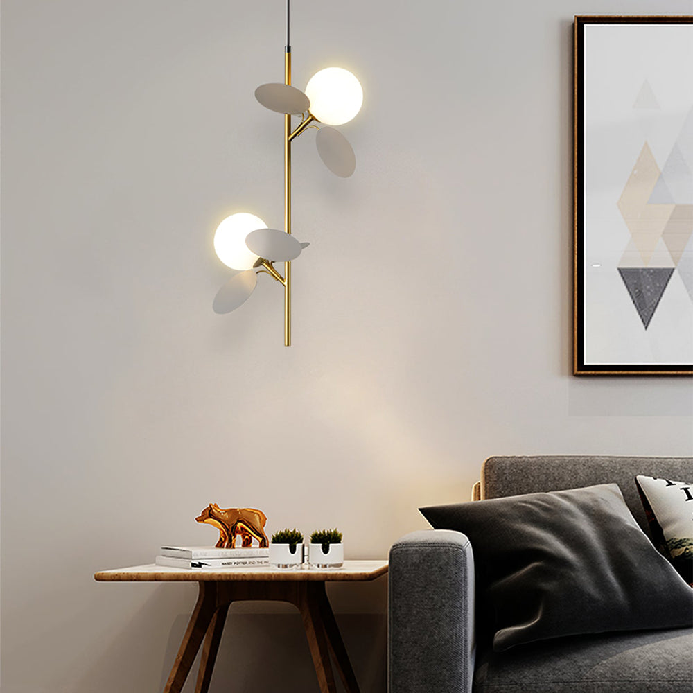 Glas Lysekrone | Kunstnerisk Design | PVC Elementer | Tilpasset Belysning | E27 Sokkel | Perfekt til Soveværelse & Stue | Moderne Udtryk | Ikke Inkl.