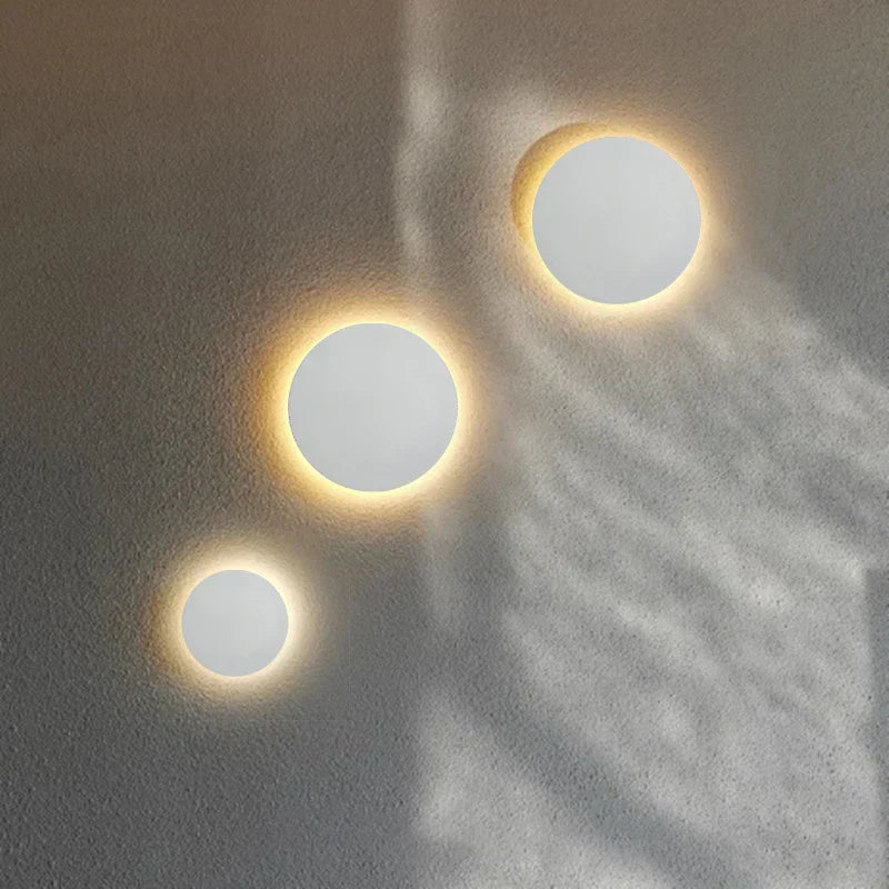 RainGuard | Elegant Udendørs Vægbelysning | Vandtæt IP65 | Aluminiumshus | Perfekt til Have og Terrasse | Holdbar og Sikker | Flere