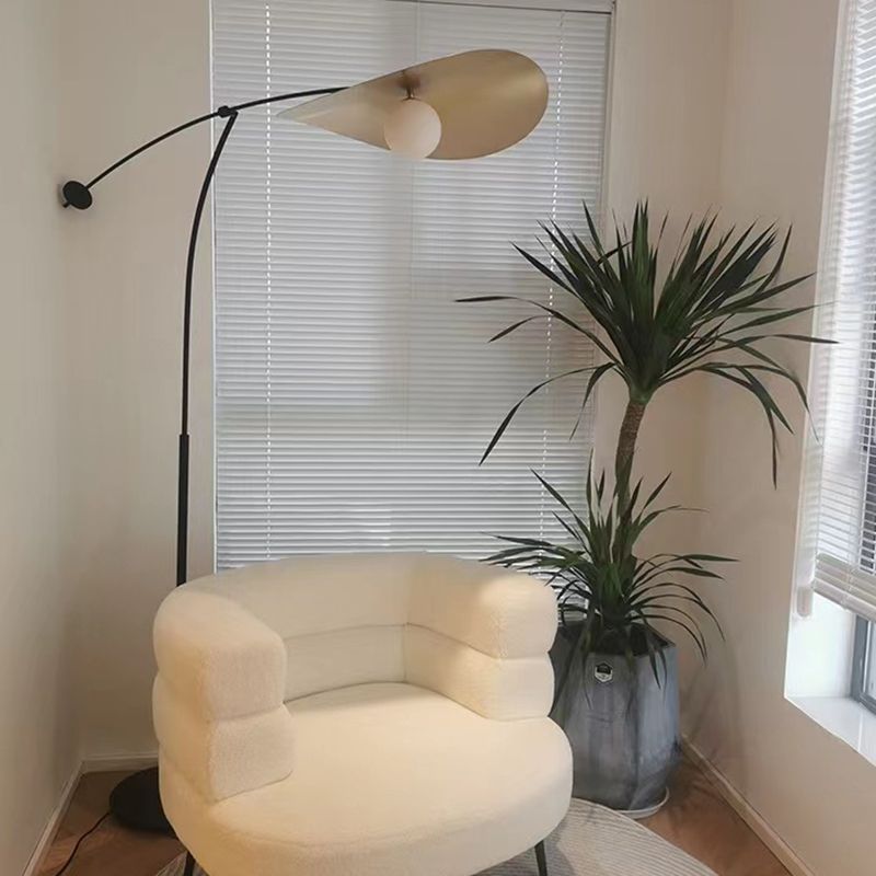 Rovenia | Slank Buelampe | Elegant Design | Moderne Interiør | Effektiv Belysning | Høj Kvalitet | Perfekt til Stue og Kontor | Let