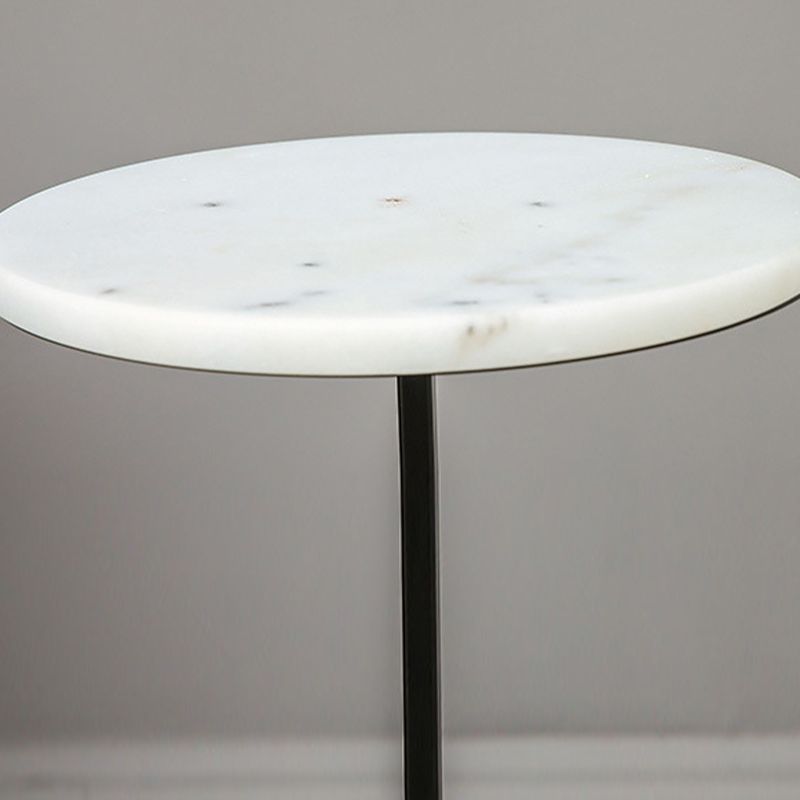 Raventina | Moderne gulvlampe med integreret bordplade | Stilfuldt design | Effektiv belysning | Holdbar konstruktion | Ideel til opholdsrum &