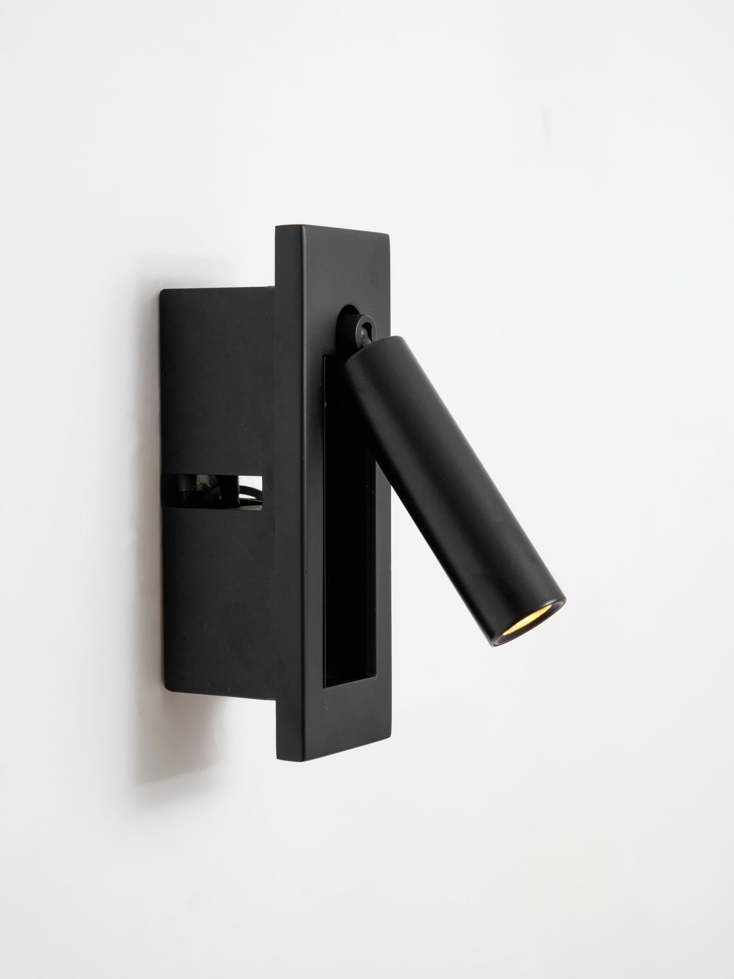 Vera | Sconce