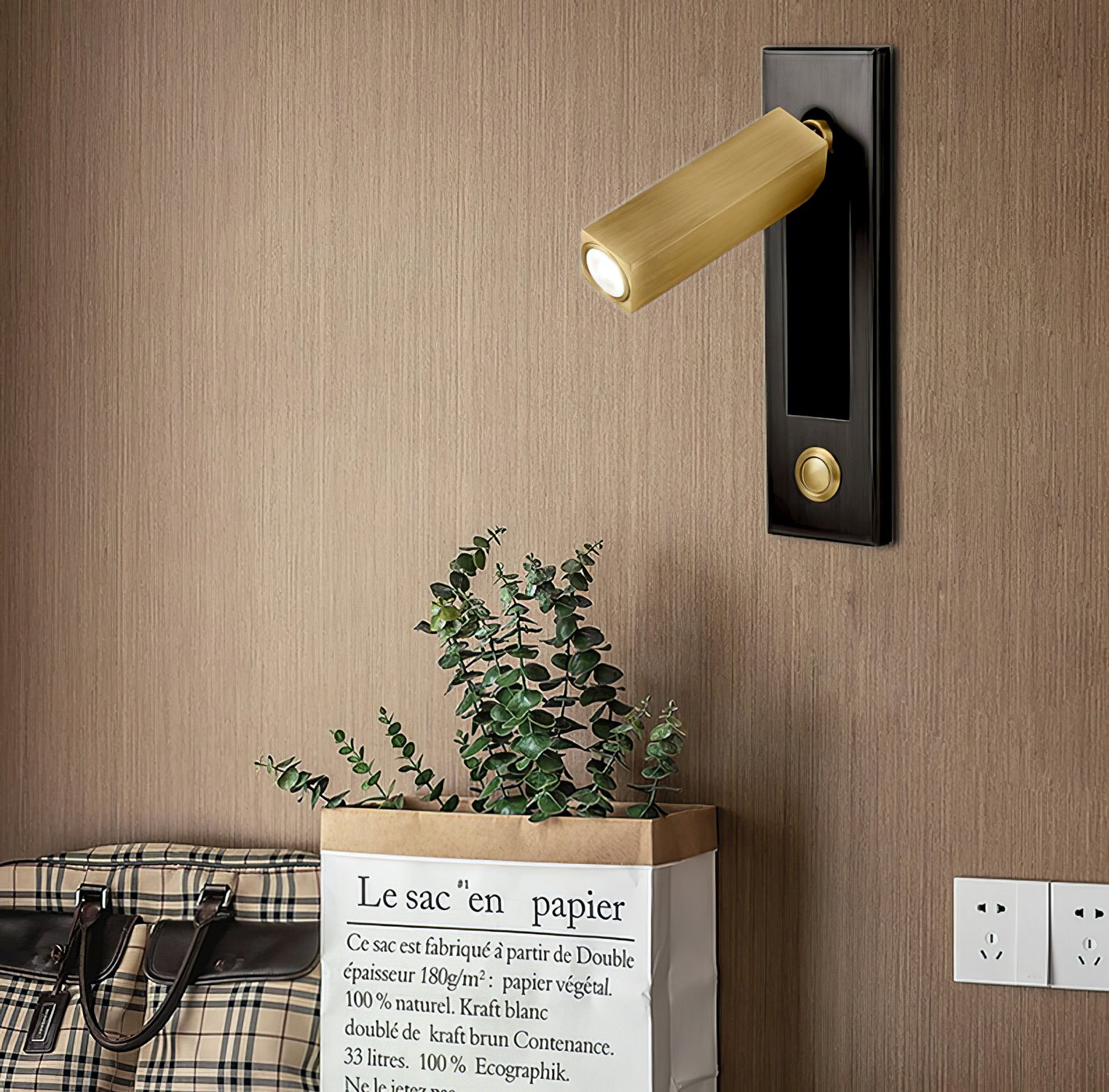 Vera | Sconce