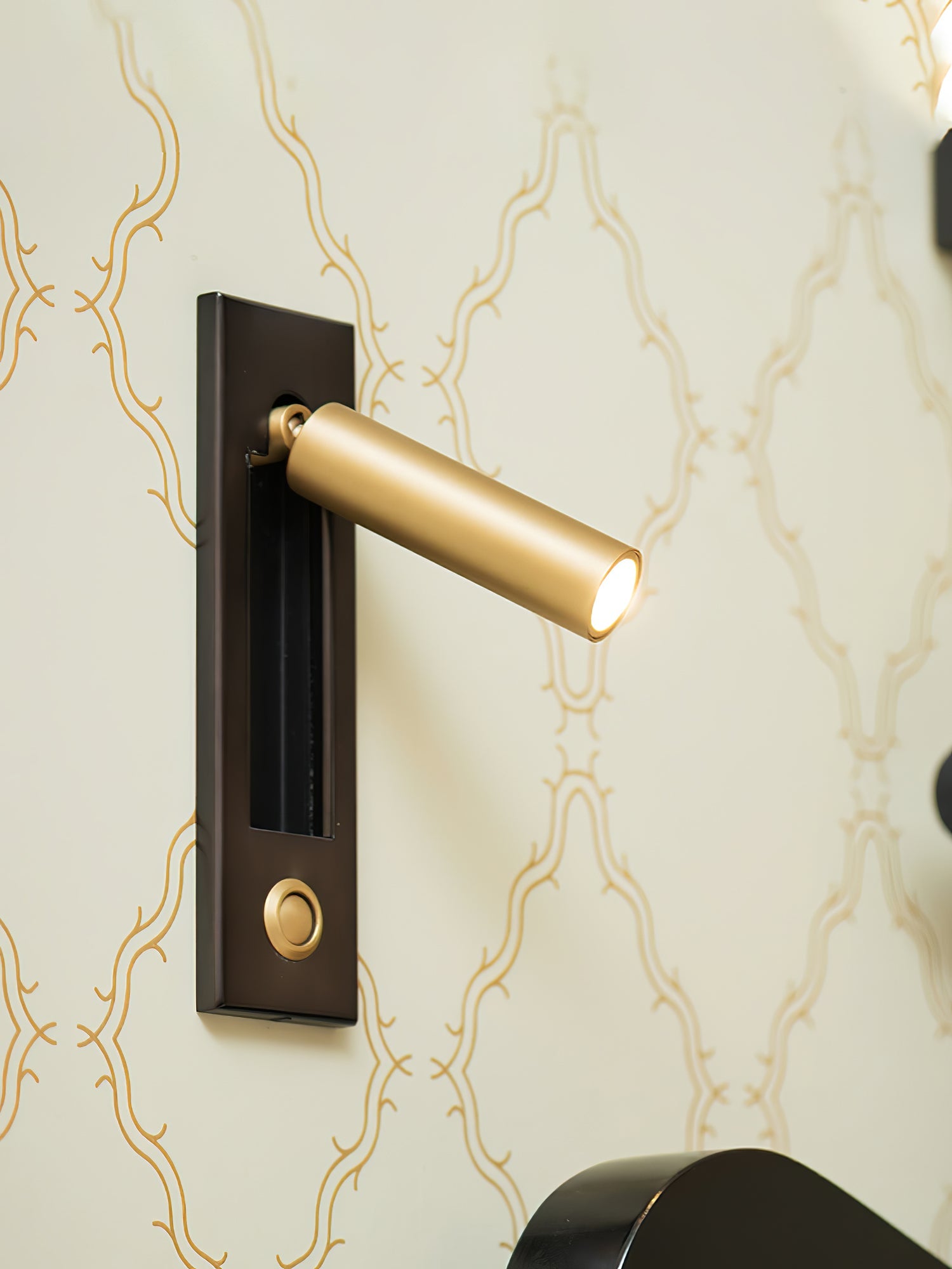 Vera | Sconce