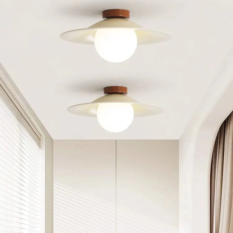 Elegant Retro Jernloftslampe | Justerbare LED Farvetemperaturer | Tidløs Design Til Stue og Entre | CE & UL Certificeret | Stilfuld Belysning Til