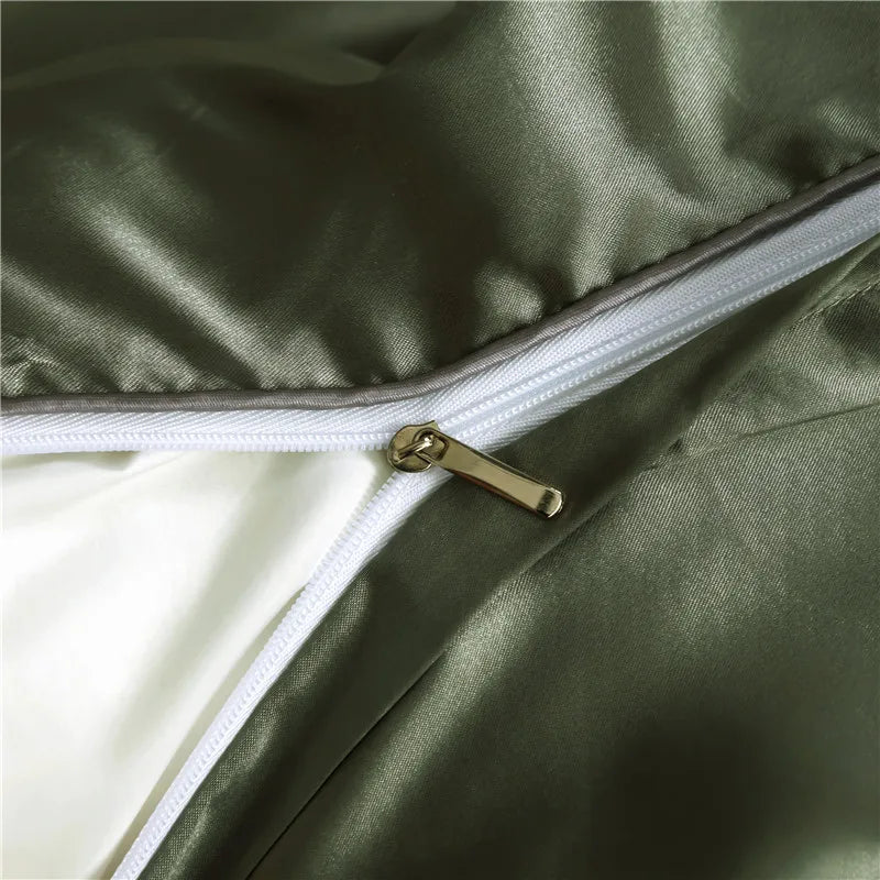 SilkComfort | Højkvalitets 100% Silke Dyne | Temperaturregulerende Luksus Sengetøj | Elegant Ensfarvet Design | Komfortable