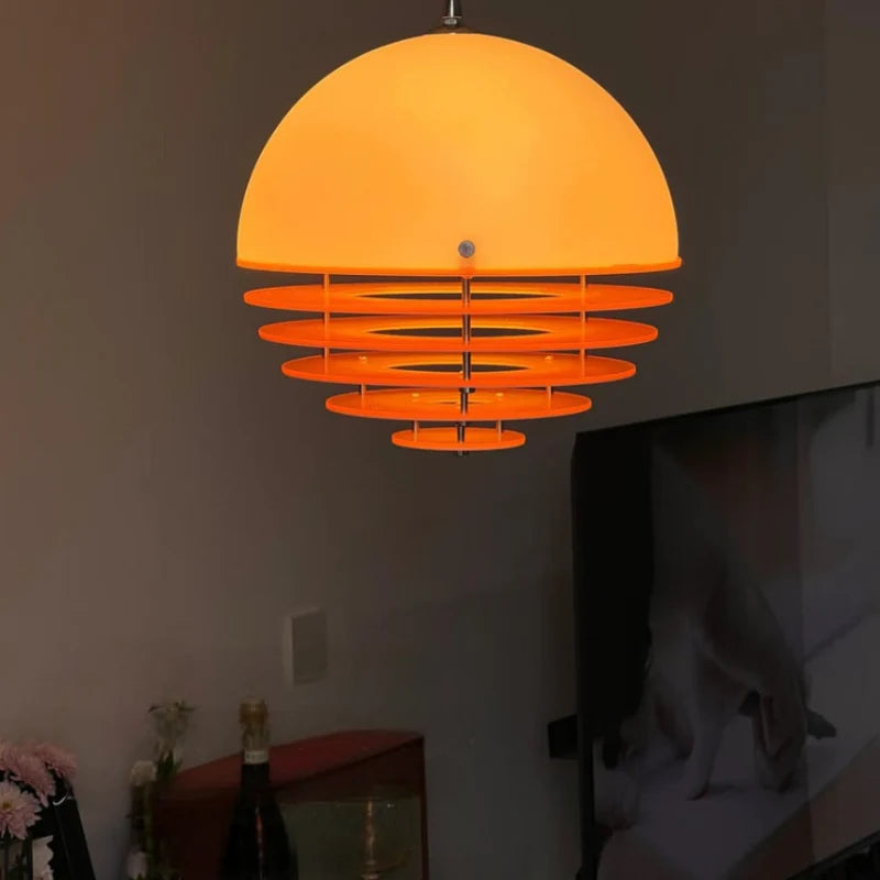 Hrafen Loftlampe | Glas Pendel | Unik Dome Design | Orange og Hvid | Elegant Atmosfære | E27 Fatning | Moderne Belysning | Akryl og Metal | 110-240V