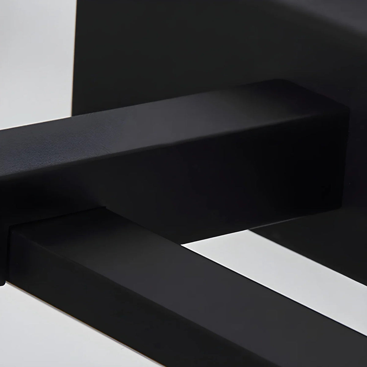 Edith | Linear Wall Light
