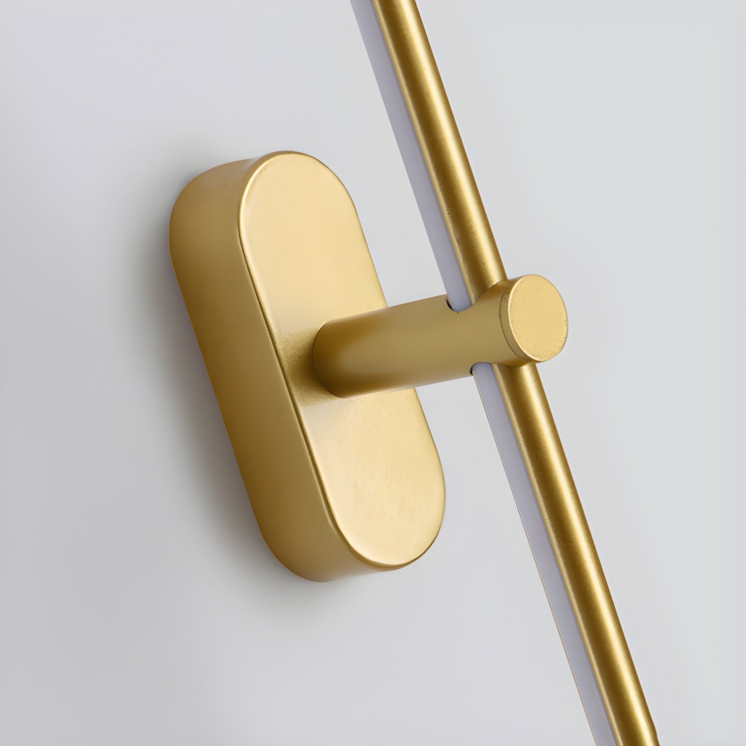 Emma | Wall Lamp