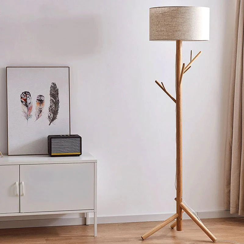 Mirenzo | Stående Lampe med Trædesign | Moderne Elegance og Naturlig Charme | Stilfuld Belysning til Stue, Soveværelse eller Kontor | Minimalistisk